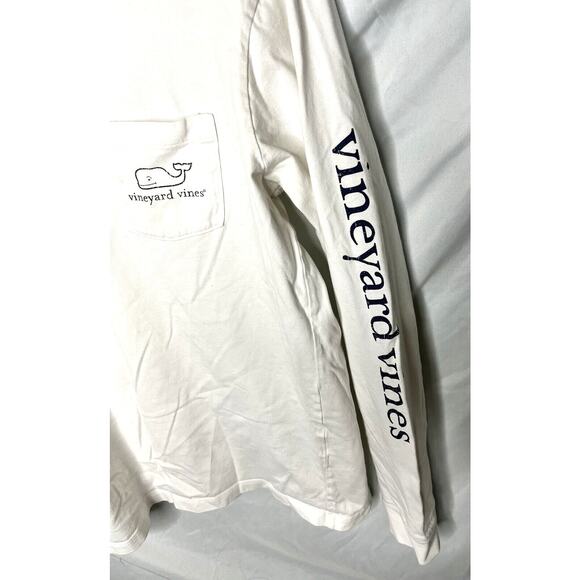 Vineyard Vines Whale T-Shirt Long Sleeve Spell Out Sleeve Size Small All Cotton - Picture 2 of 7